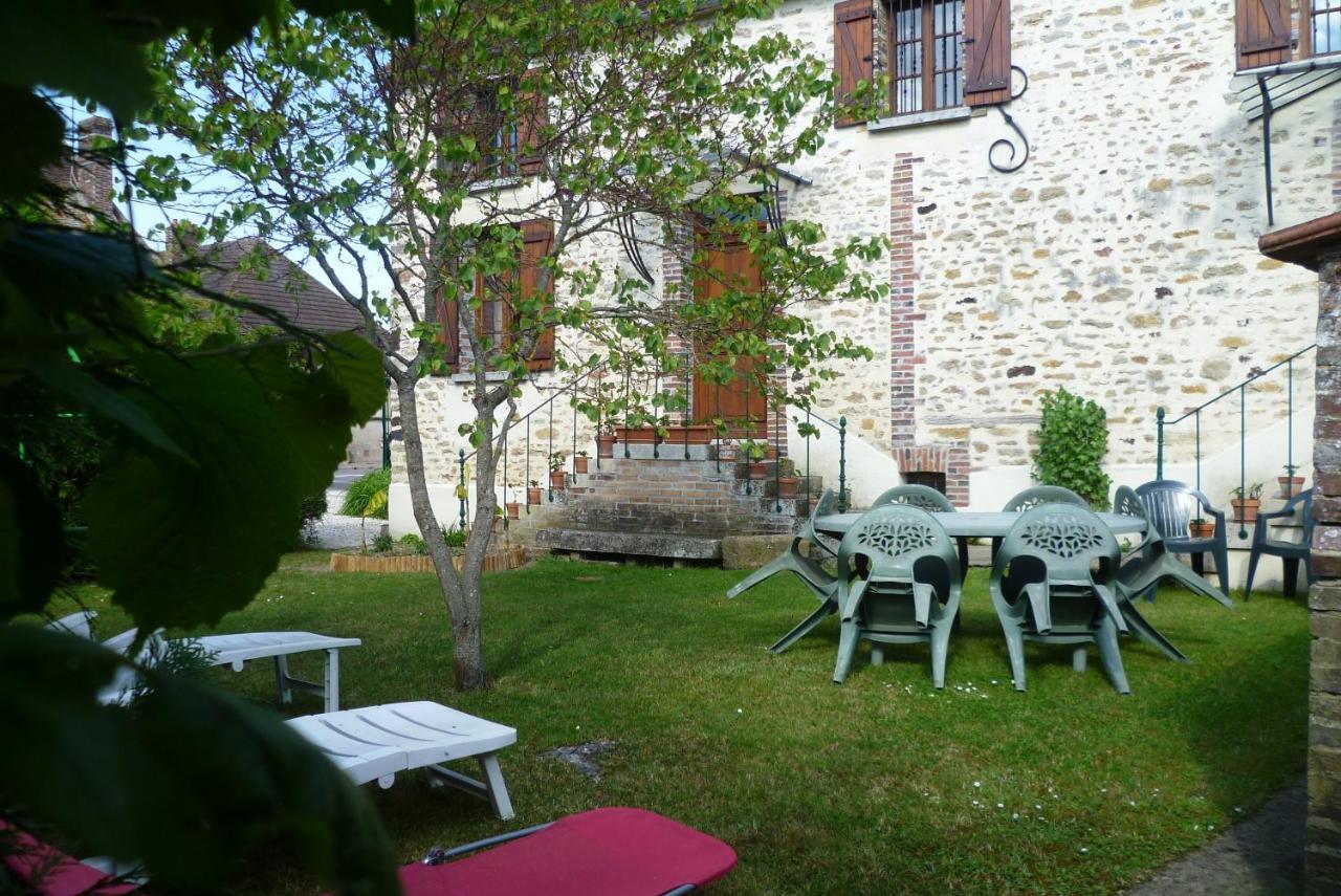 Gite L'Ecole Buissonniere Cheu 外观 照片